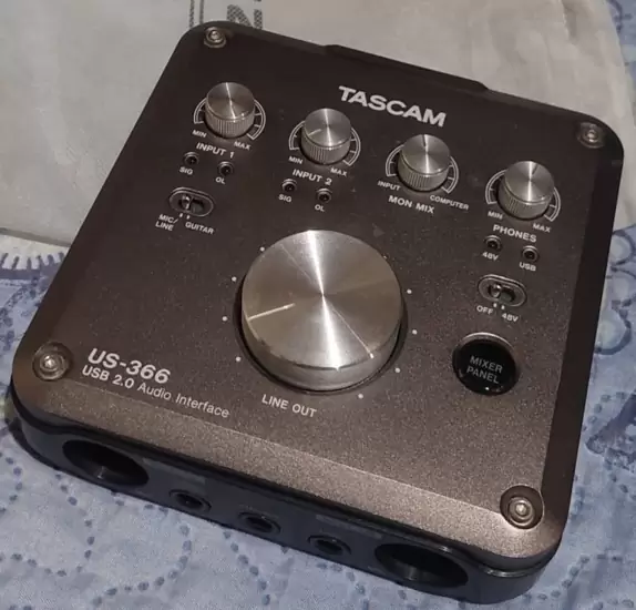 C$110 Vendo Interface de grabación TASCAM US-366 (Como nueva)