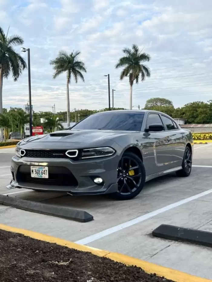 $42,500.00 Dodge CHARGER 2019 62000 km Gasolina Automática en Las Colinas